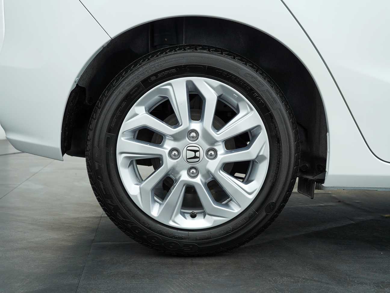 used 2019 Honda Jazz E 1.5