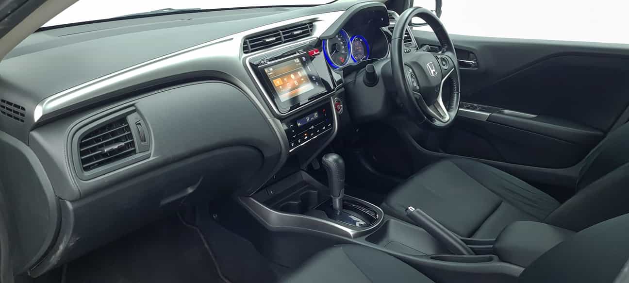 used 2015 Honda CITY V 1.5