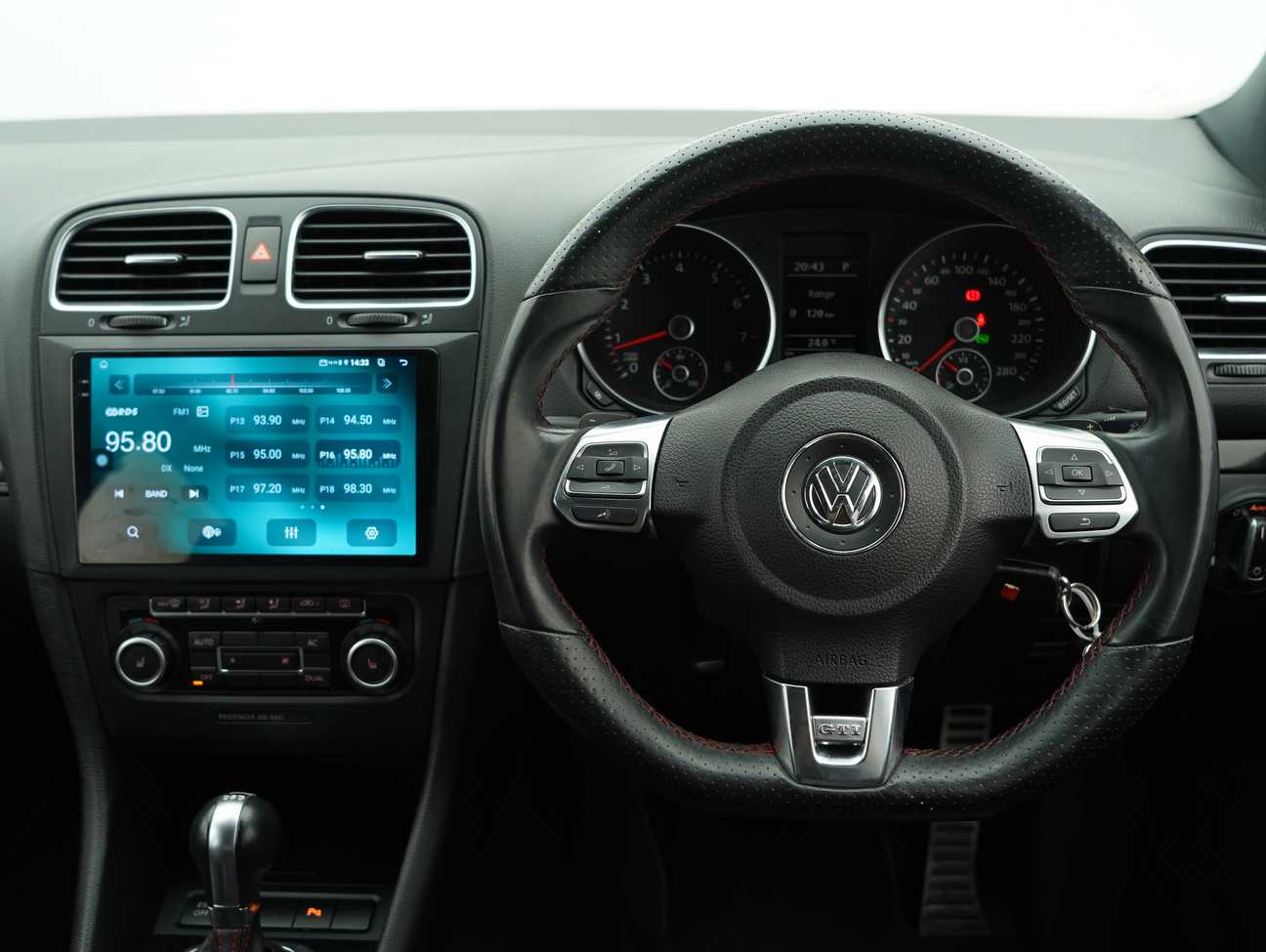 used 2010 Volkswagen Golf GTI 2.0