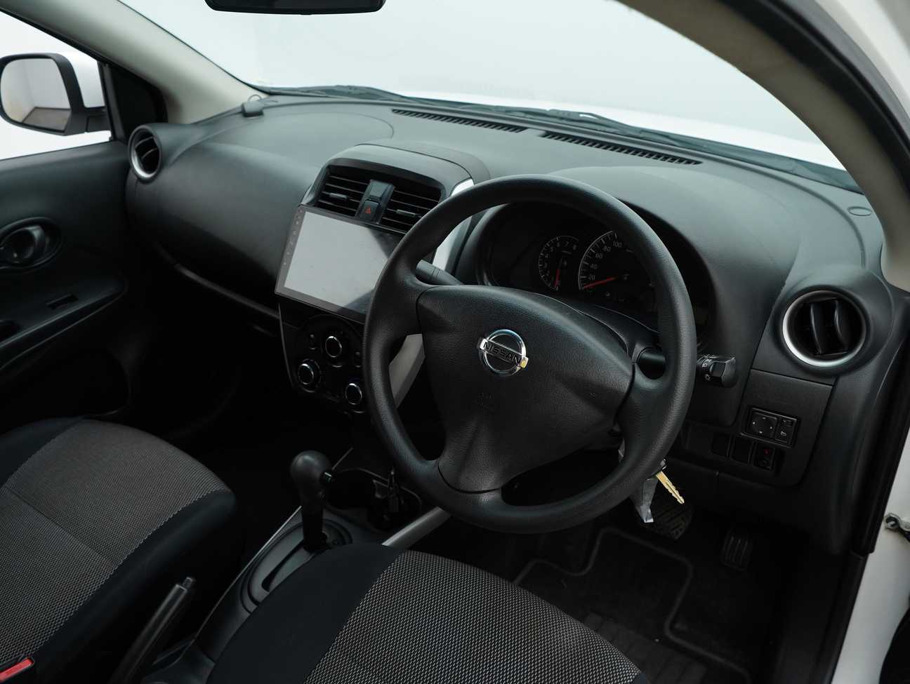 terpakai 2016 Nissan Almera E 1.5