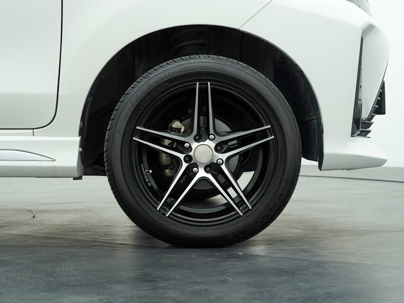 terpakai 2020 Toyota Avanza S 1.5