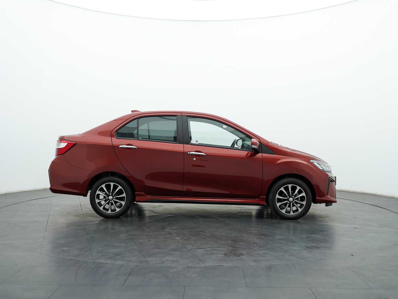 terpakai 2021 Perodua Bezza Advance 1.3