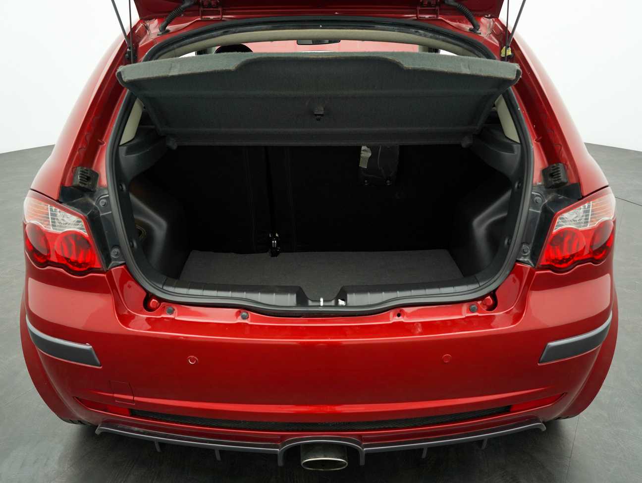 terpakai 2014 Proton Satria Neo R3 Executive 1.6