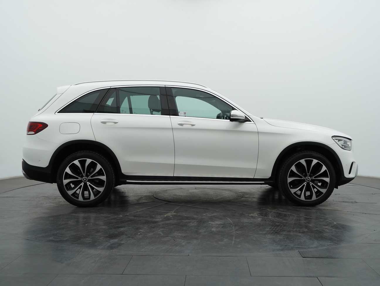 used 2020 Mercedes-Benz GLC200 Exclusive 2.0
