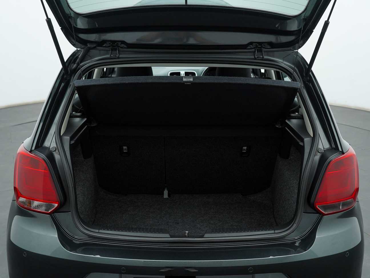 terpakai 2015 Volkswagen Polo  1.6