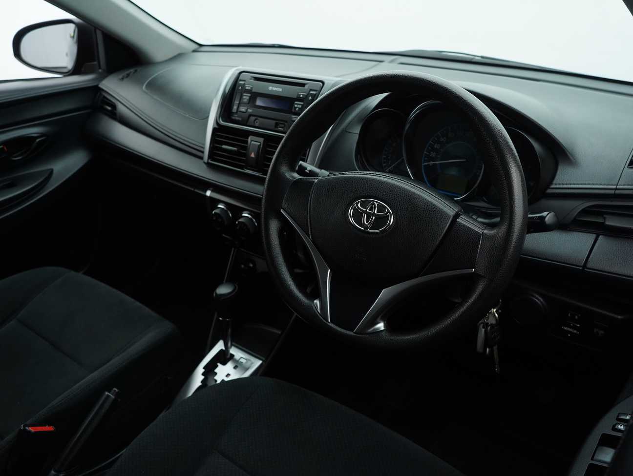 used 2014 Toyota Vios J 1.5