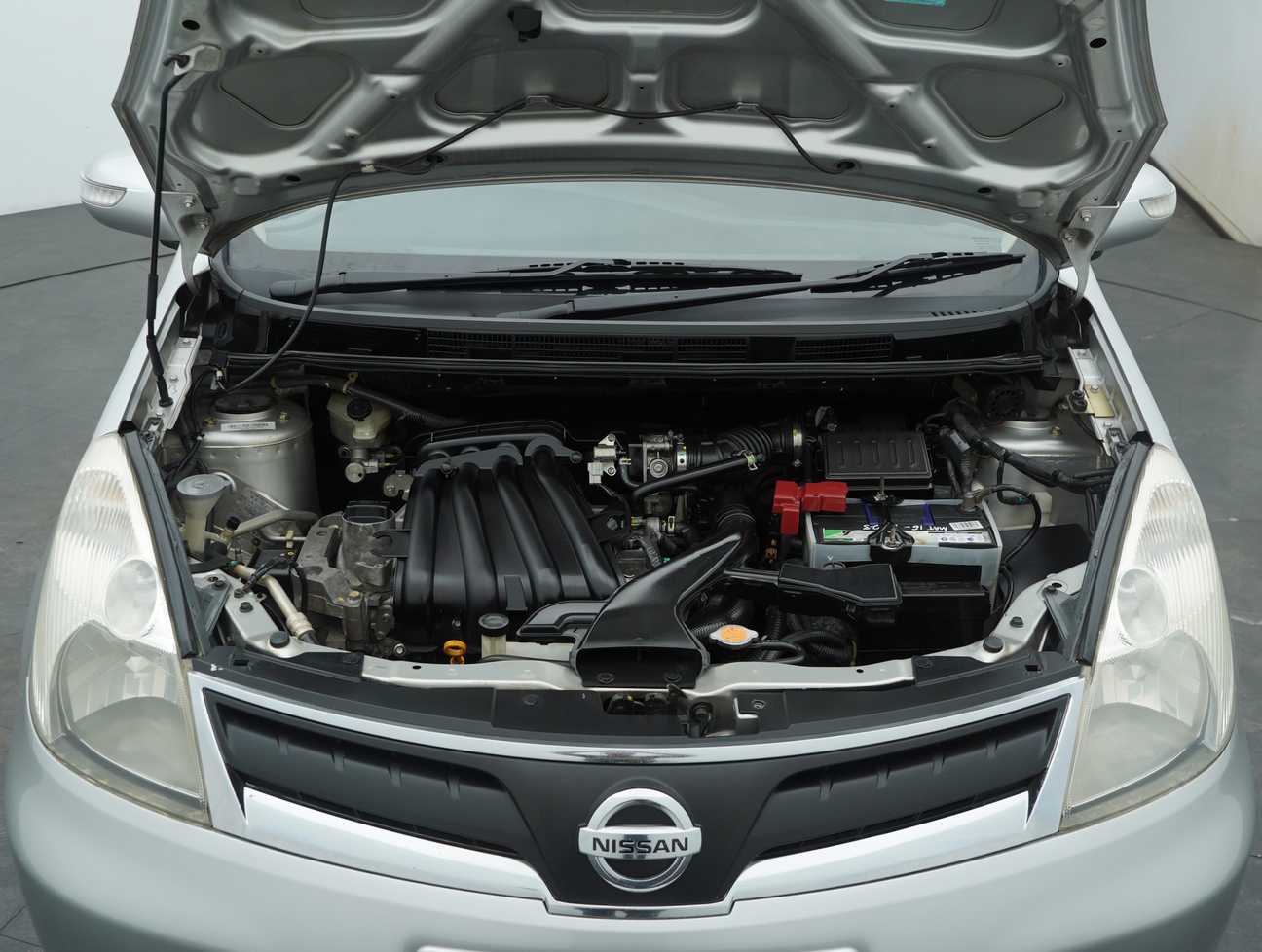 used 2012 Nissan Grand Livina ST-L Comfort 1.6