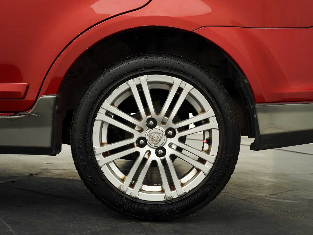 used 2013 Proton Saga FLX SE 1.6