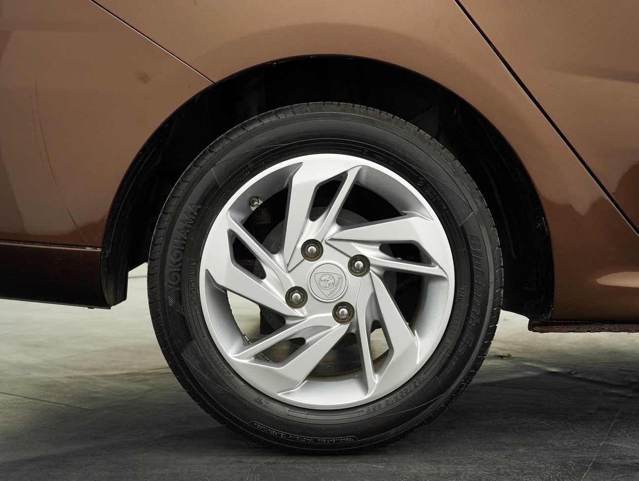 terpakai 2017 Proton Persona Premium 1.6