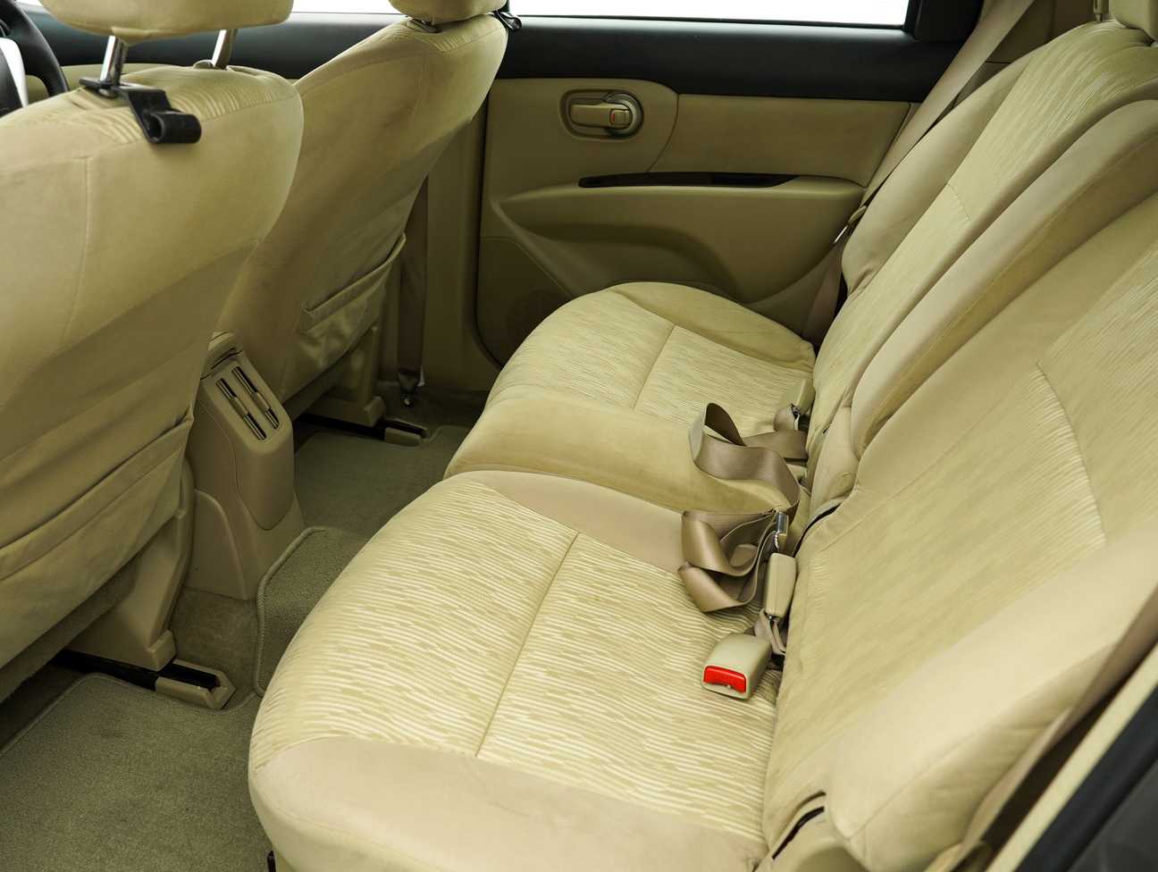 used 2015 Nissan Grand Livina Comfort 1.8