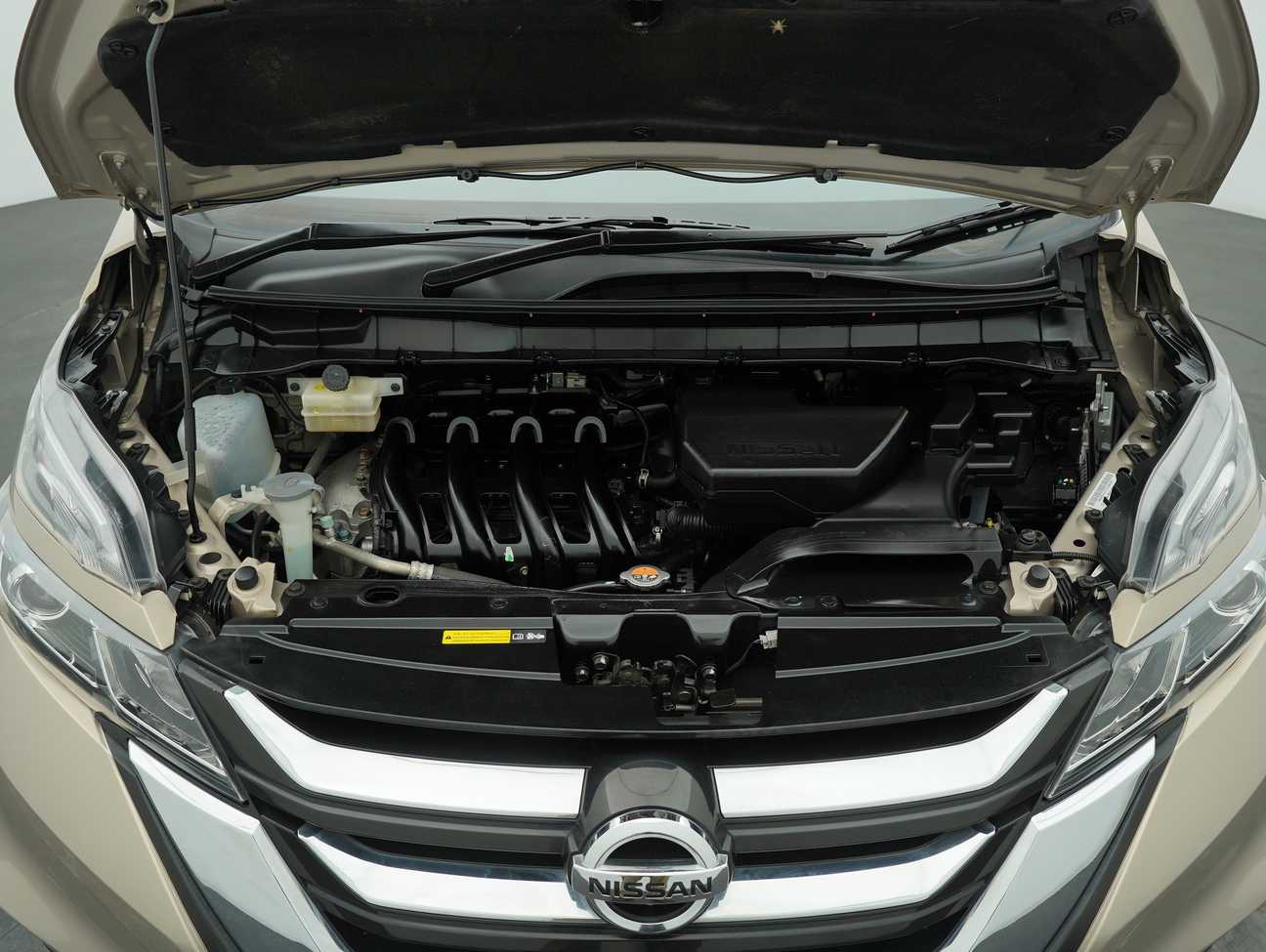 used 2019 Nissan Serena S-Hybrid High-Way Star Premium 2.0