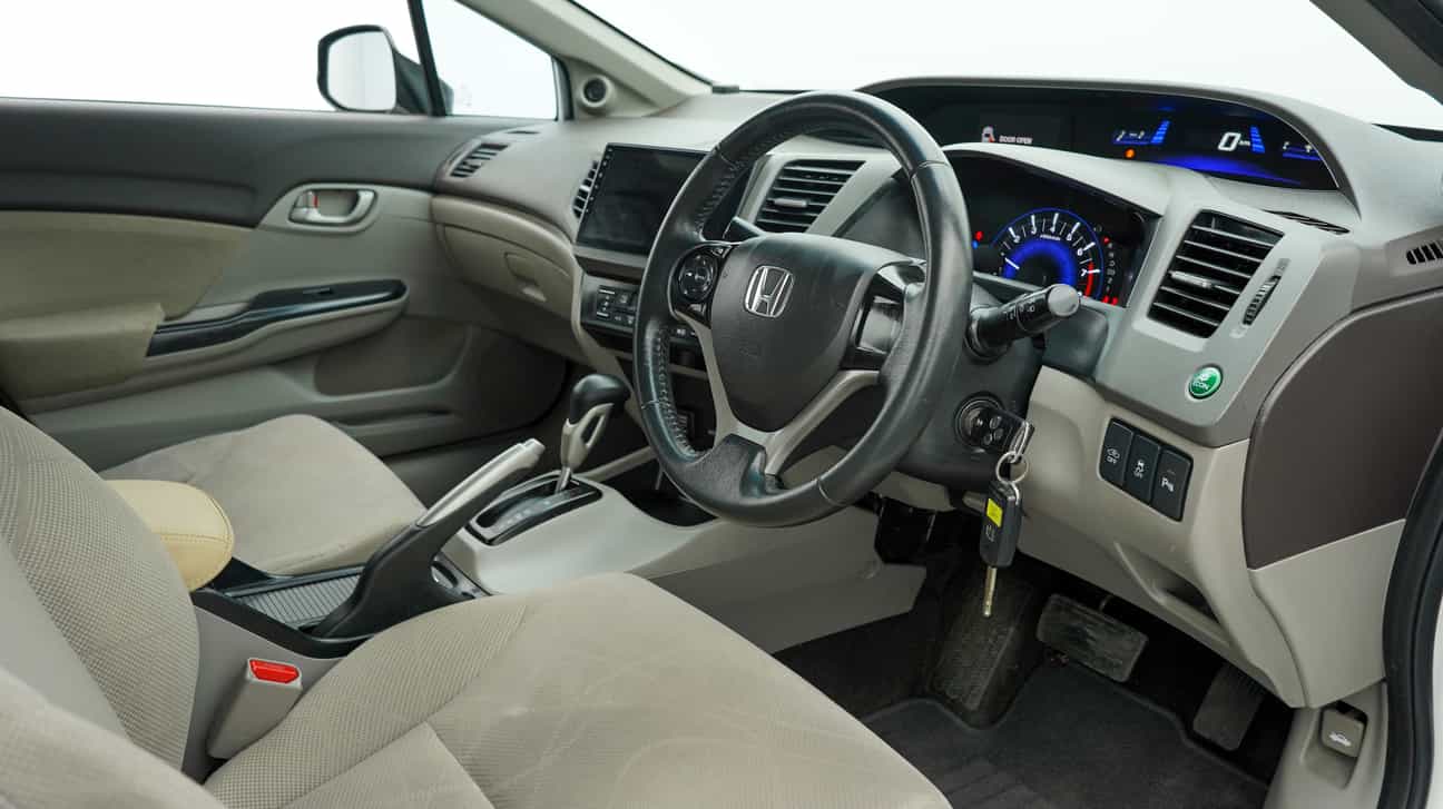 terpakai 2013 Honda CIVIC S 1.8