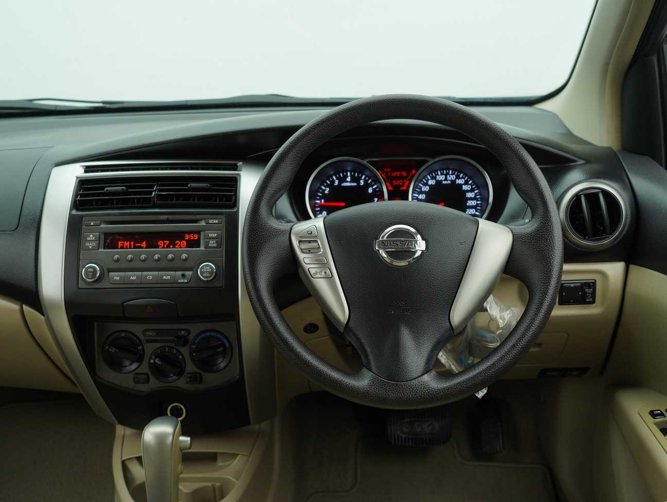 used 2016 Nissan Grand Livina Comfort 1.6