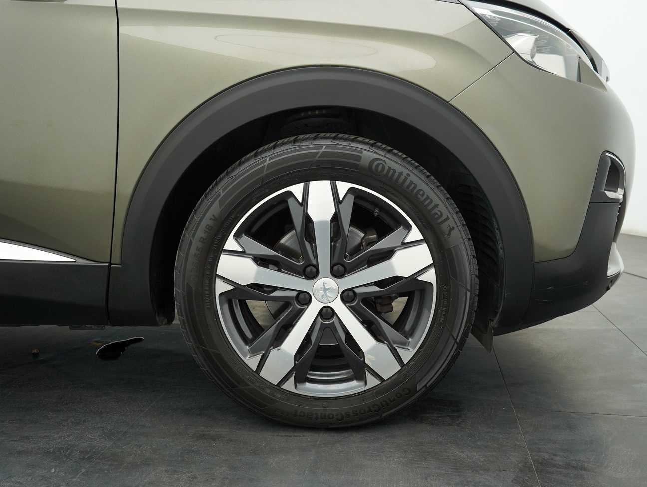 used 2018 Peugeot 5008  1.6