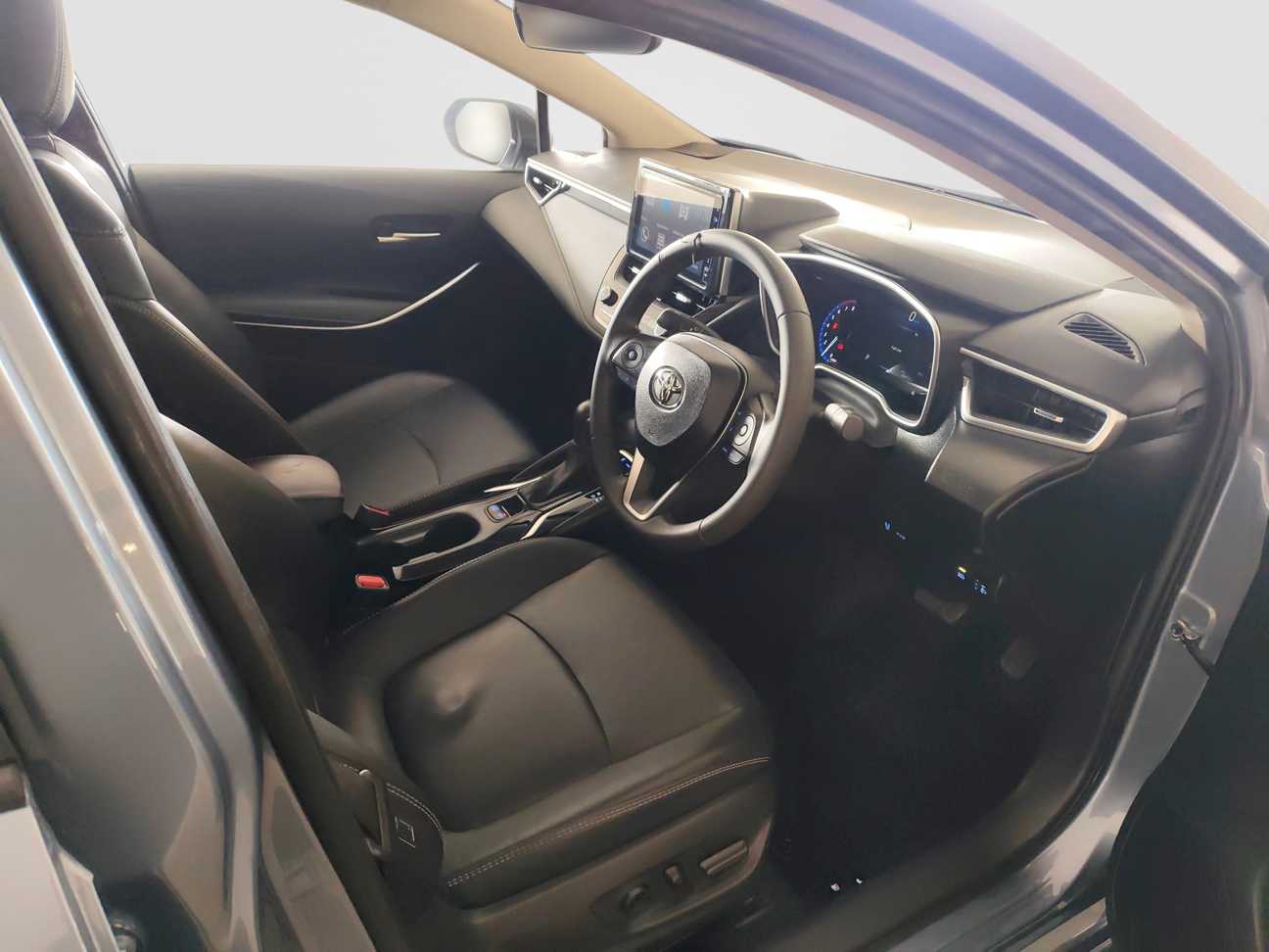 used 2022 Toyota Corolla Altis G 1.8