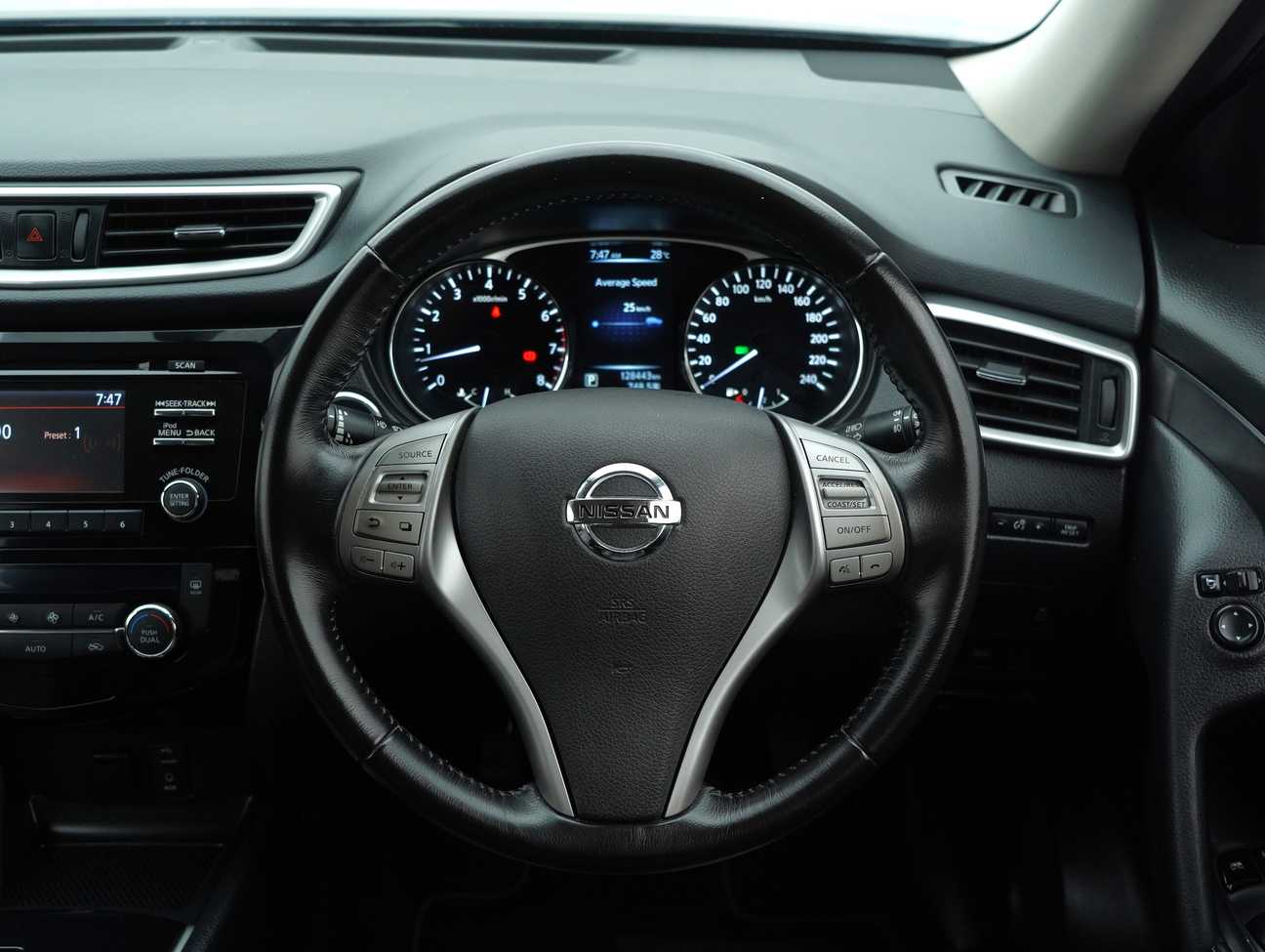 terpakai 2017 Nissan X-Trail  2.0