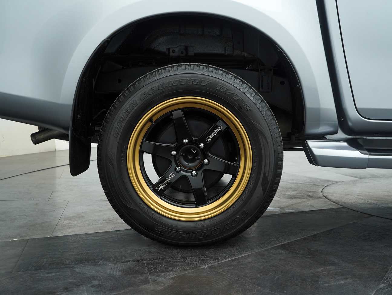 terpakai 2022 Isuzu D-Max Premium Dual Cab 1.9
