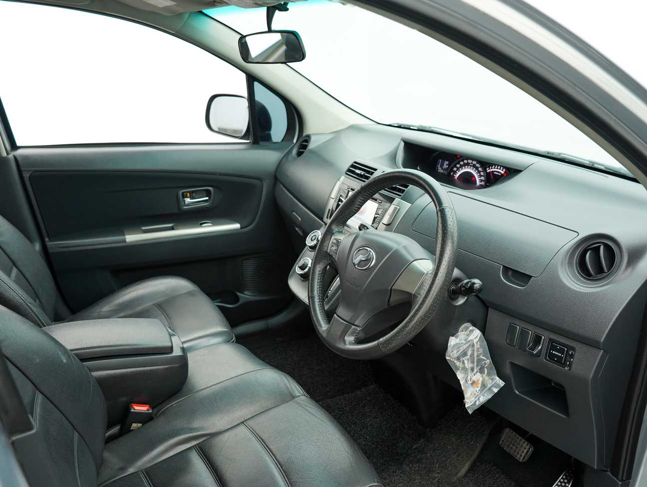 used 2015 Perodua Alza Advance 1.5