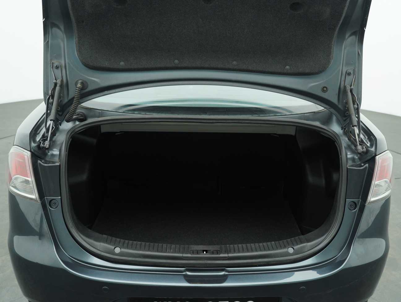 used 2010 Mazda 2 V 1.5