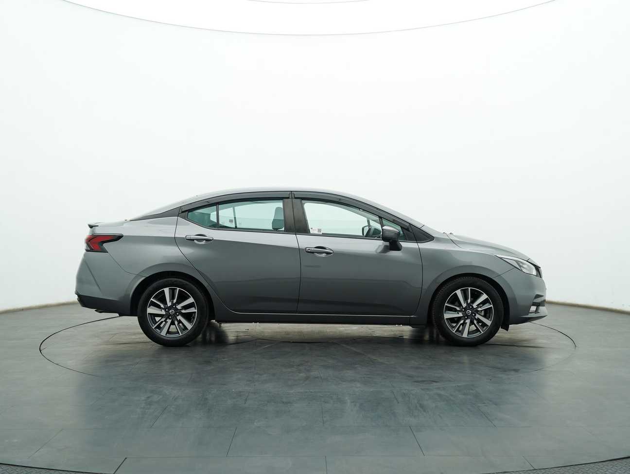 used 2021 Nissan Almera VLT 1.0