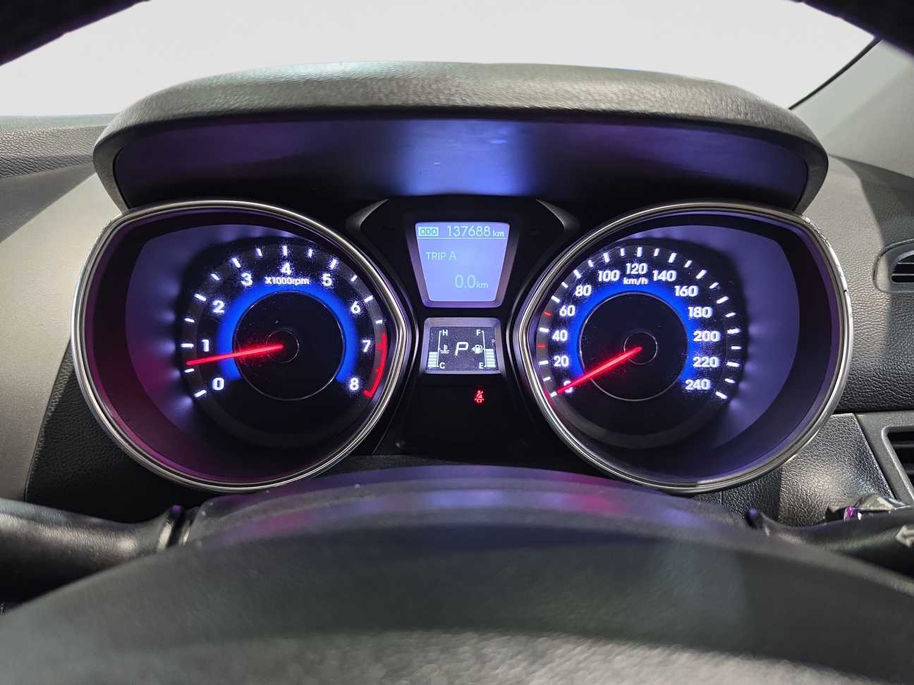 used 2013 Inokom Elantra  1.6