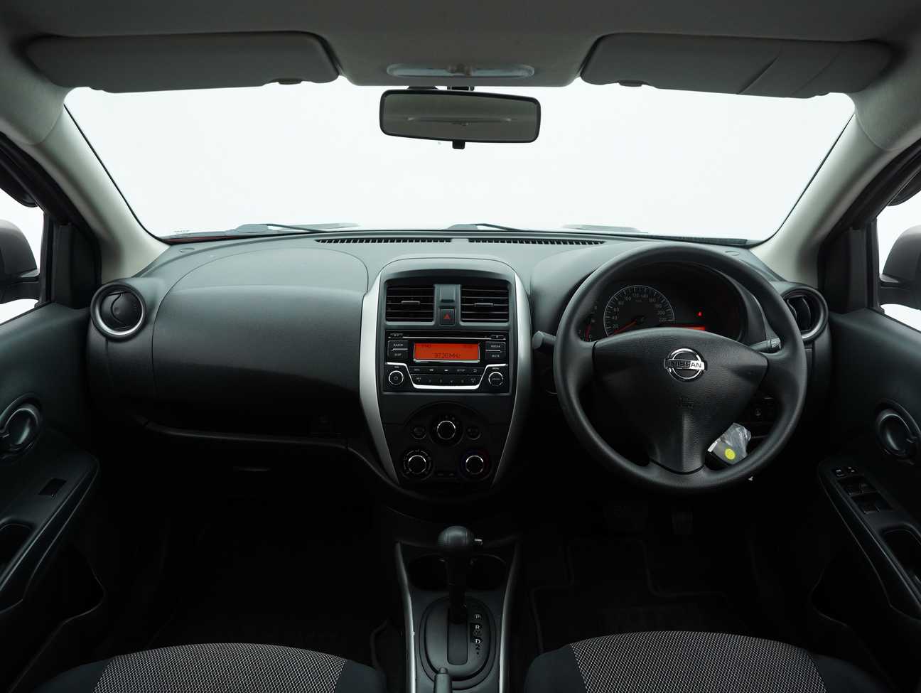 terpakai 2017 Nissan Almera E 1.5