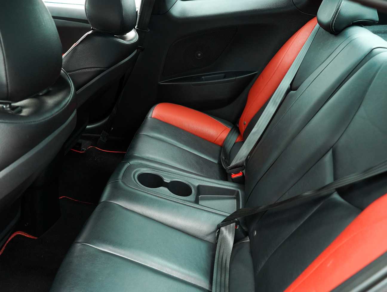 used 2014 Hyundai VELOSTER PREMIUM 1.6