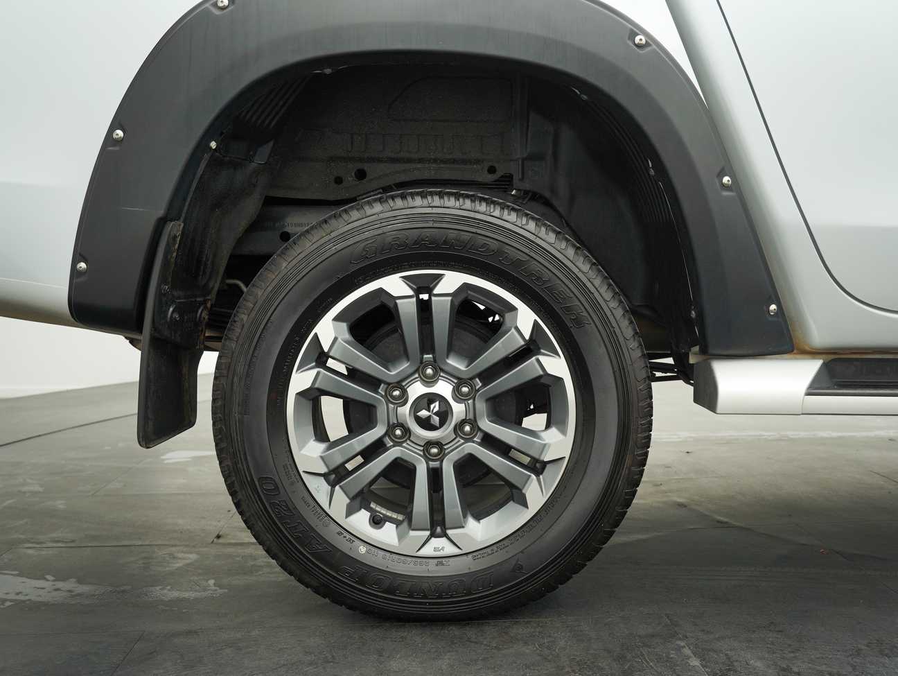 used 2021 Mitsubishi Triton VGT Premium Updated Spec Dual Cab 4X4 2.4