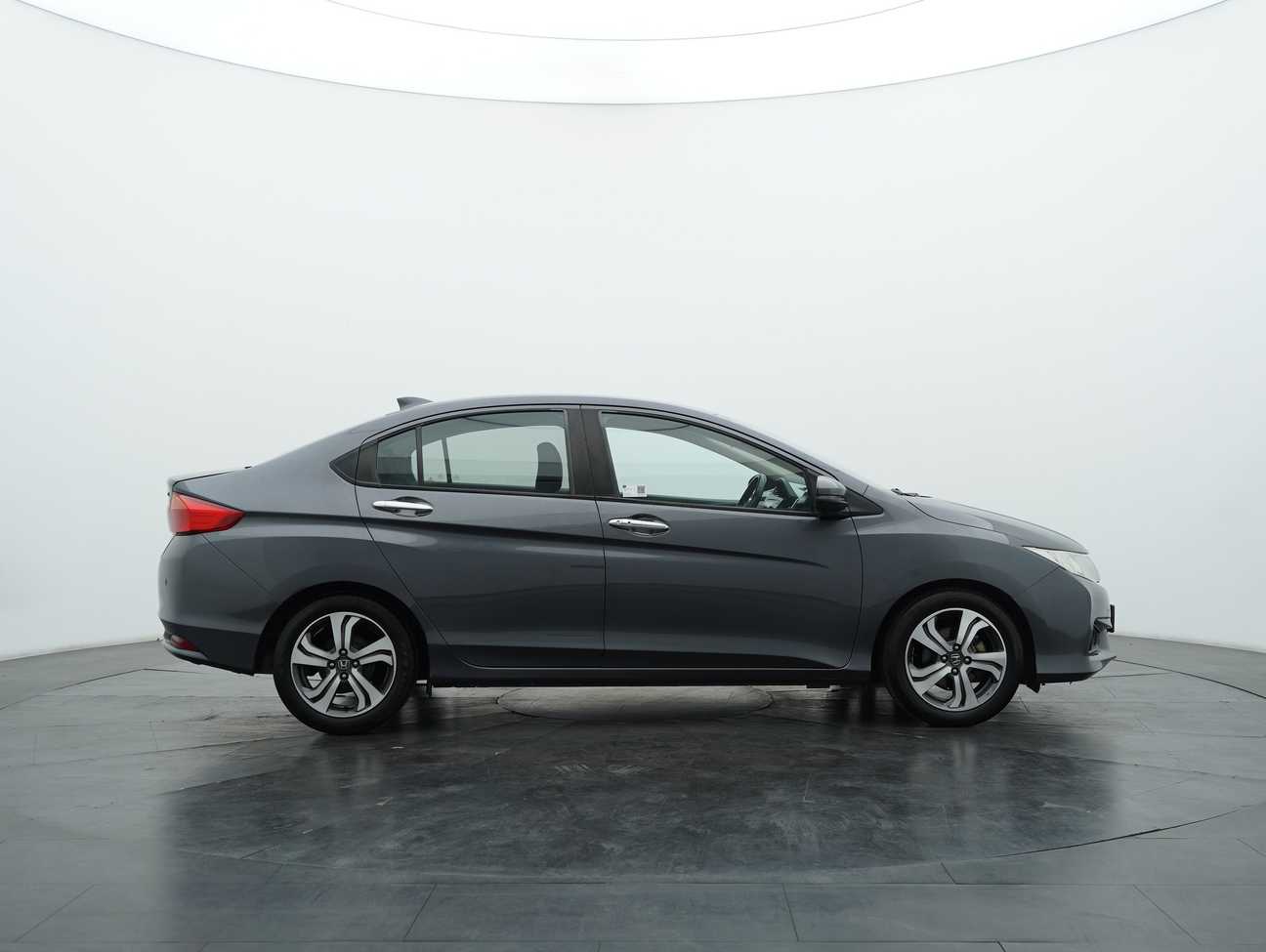used 2014 Honda City V 1.5