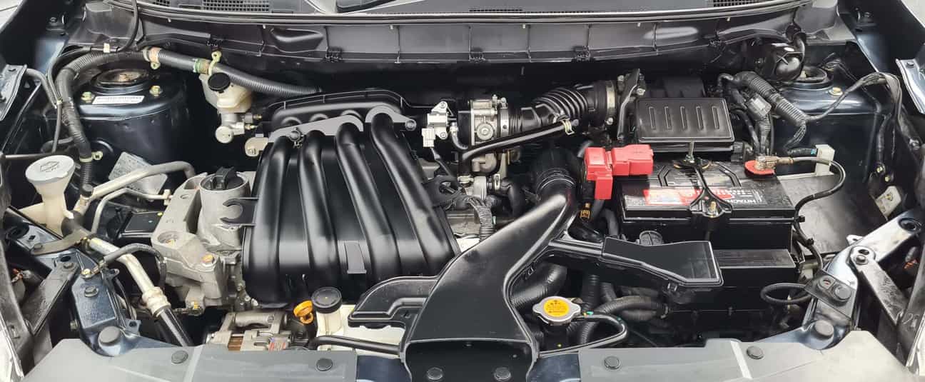 used 2015 Nissan GRAND LIVINA CLASSIC/COMFORT 1.6