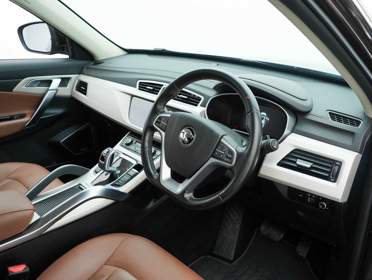 used 2020 Proton X70 Premium 1.8