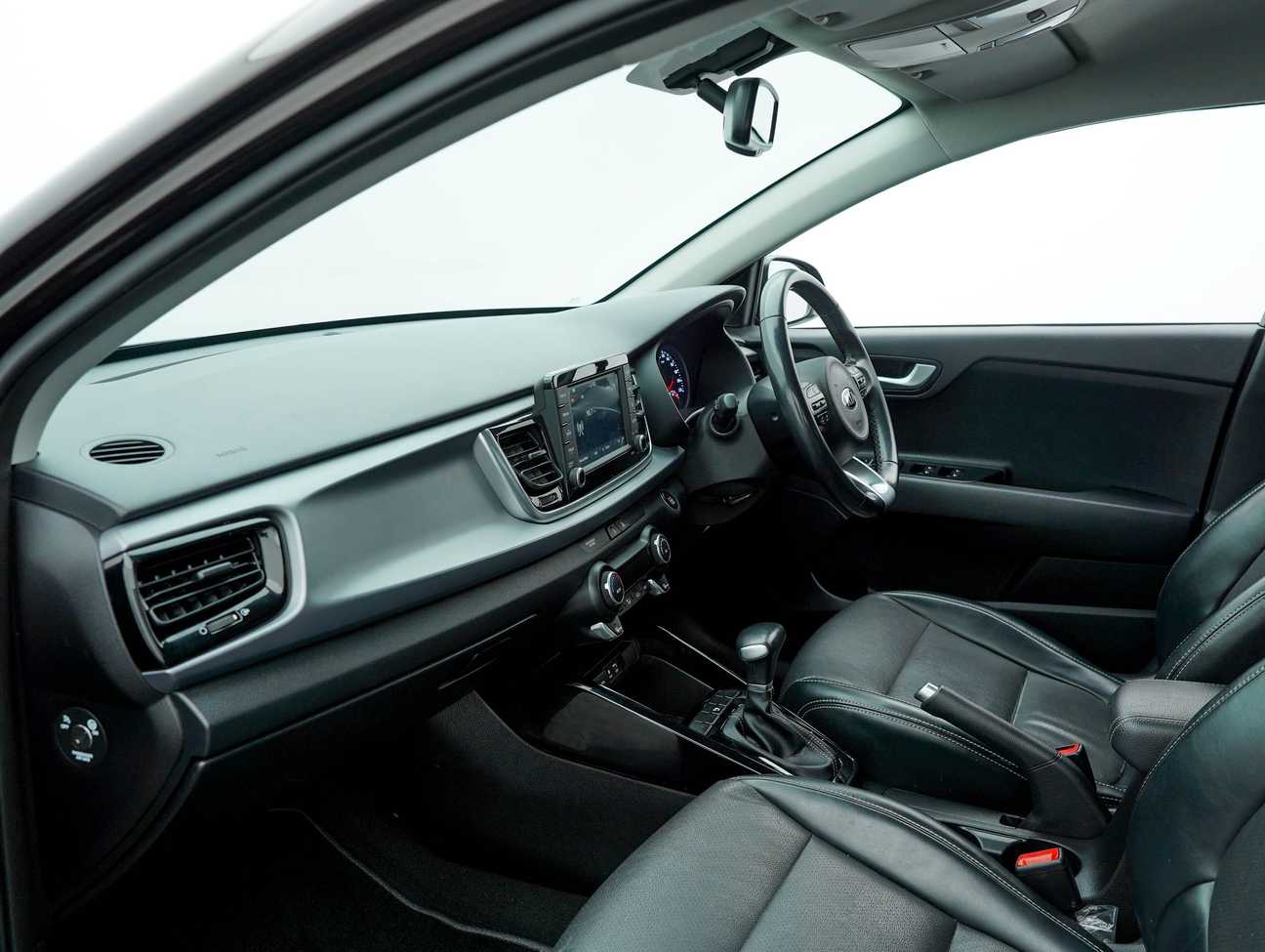 terpakai 2019 Kia Rio EX 1.4