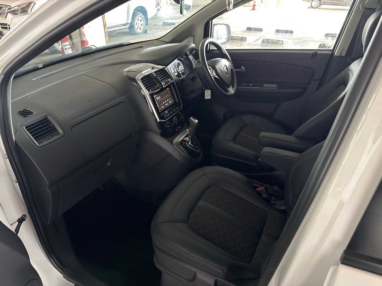 used 2021 Proton Exora Turbo Premium 1.6