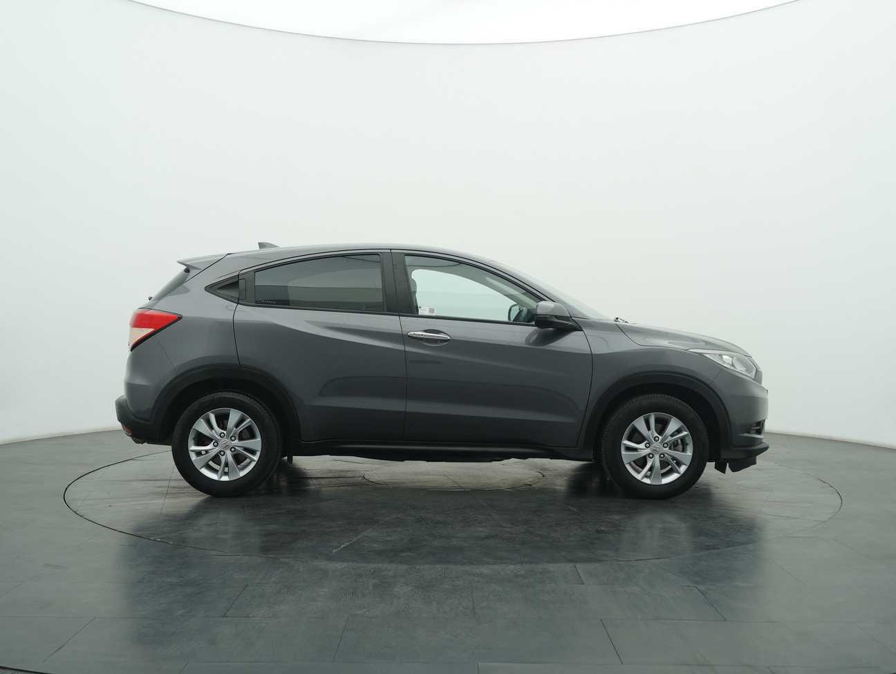 used 2015 Honda HR-V V 1.8