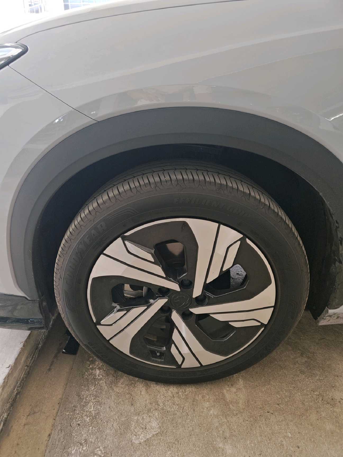 used 2025 Proton e.MAS 7 Premium 