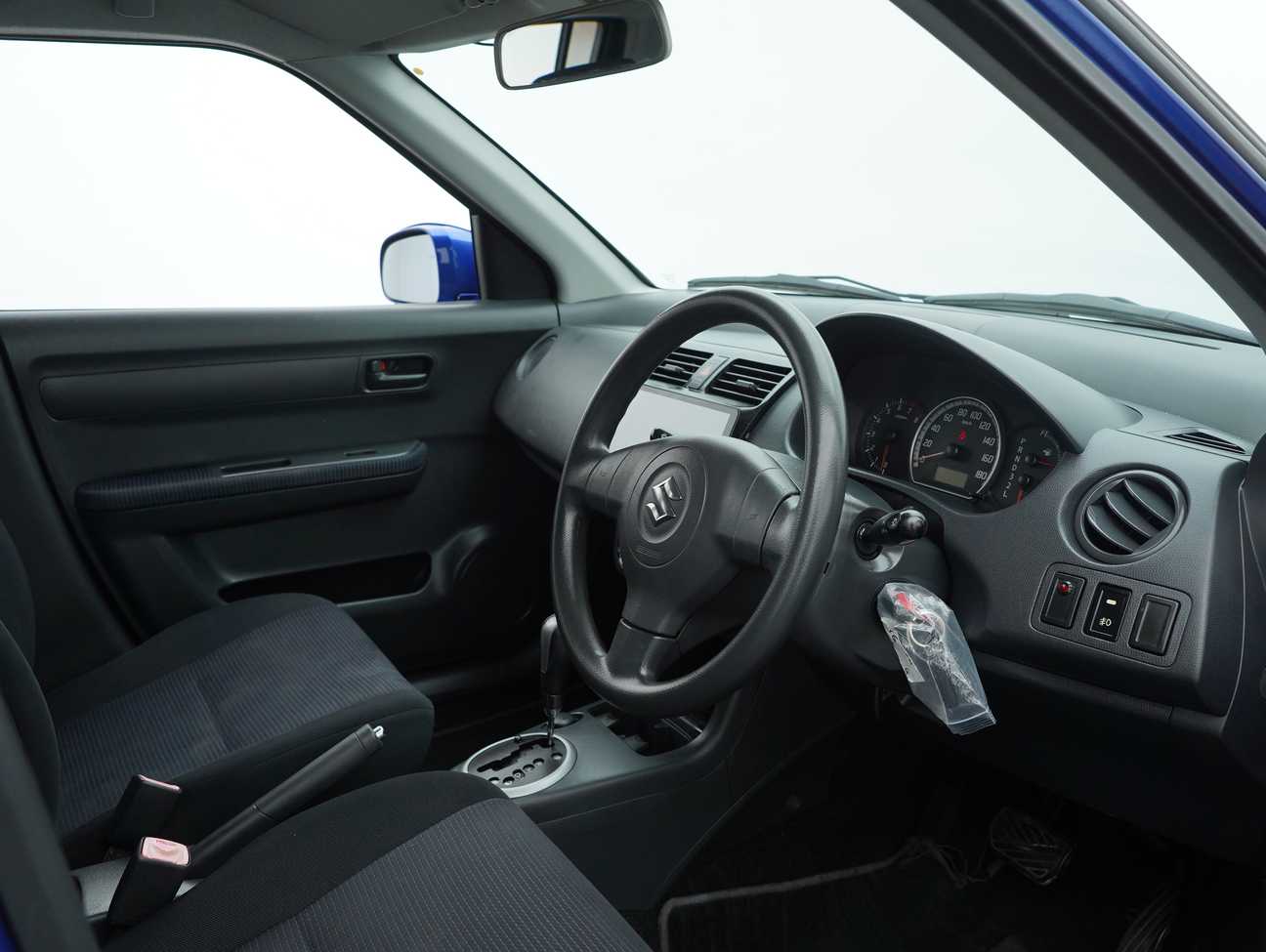 used 2012 Suzuki Swift GX 1.5