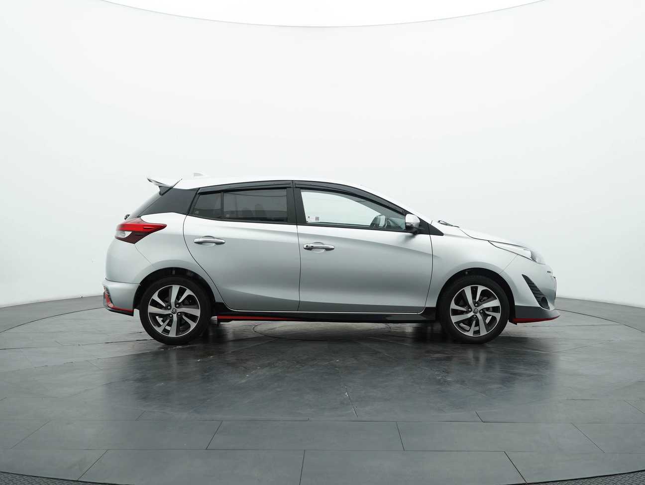 terpakai 2020 Toyota Yaris G 1.5