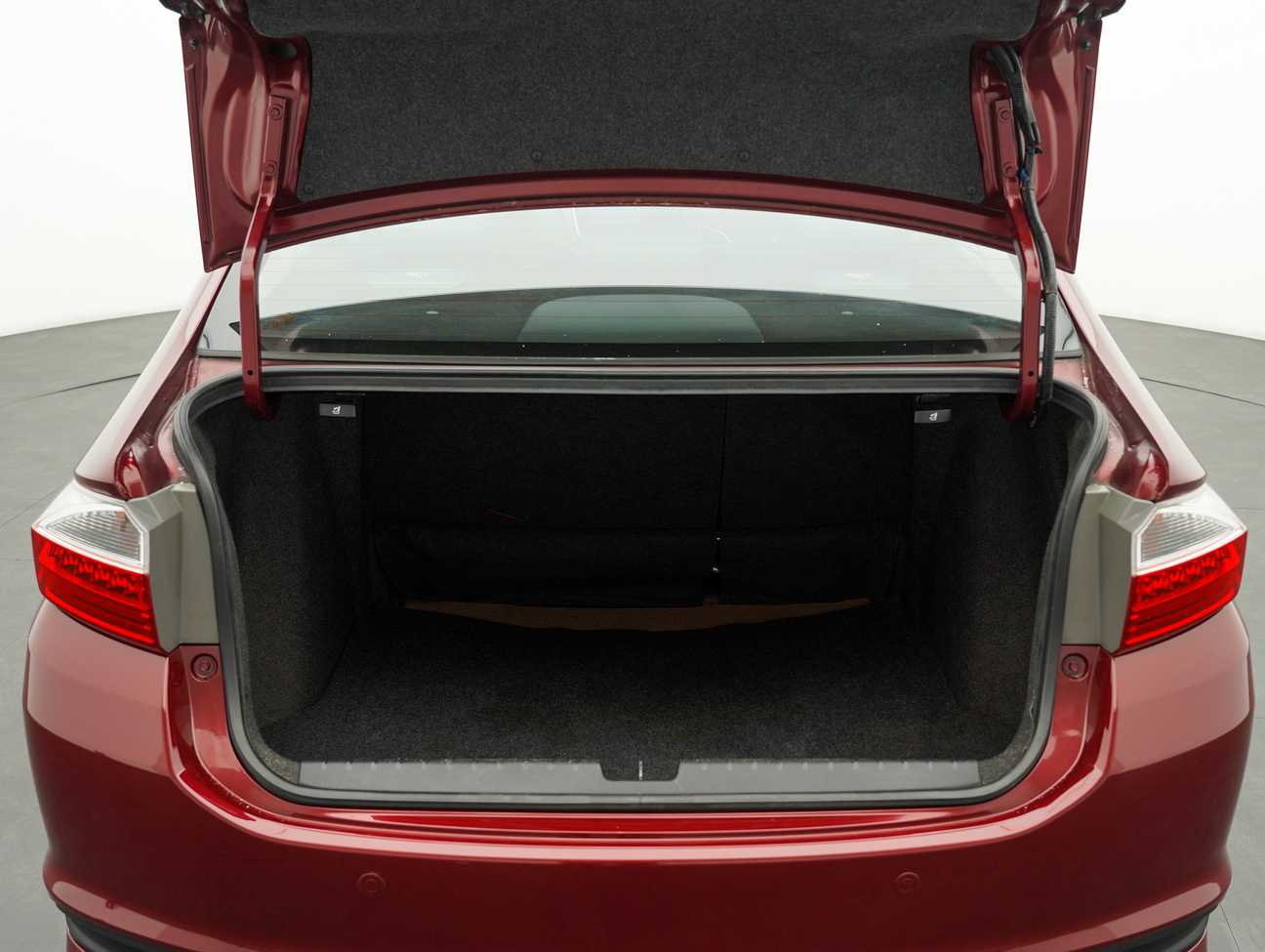 used 2018 Honda City V 1.5