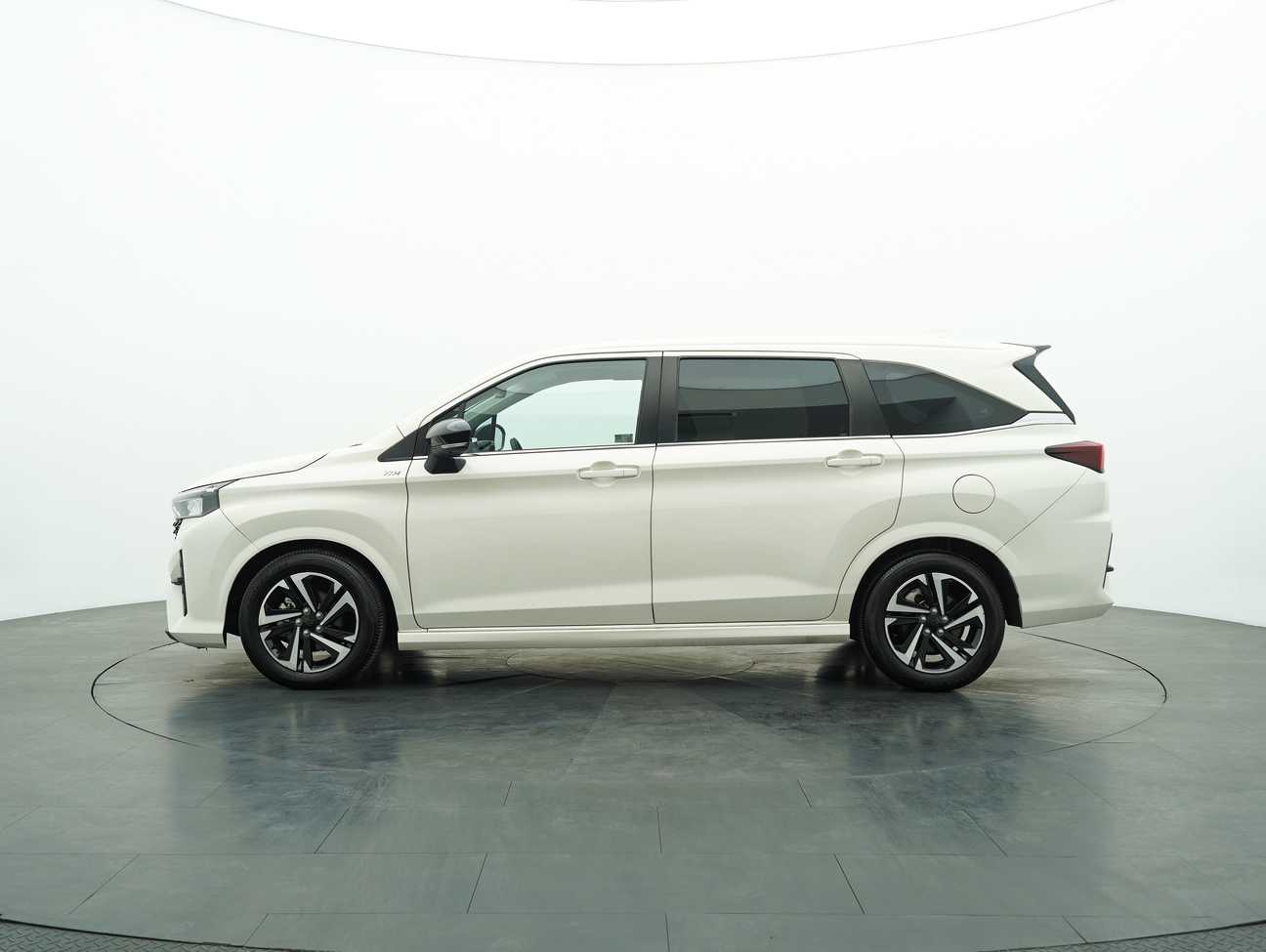 used 2022 Perodua Alza AV 1.5