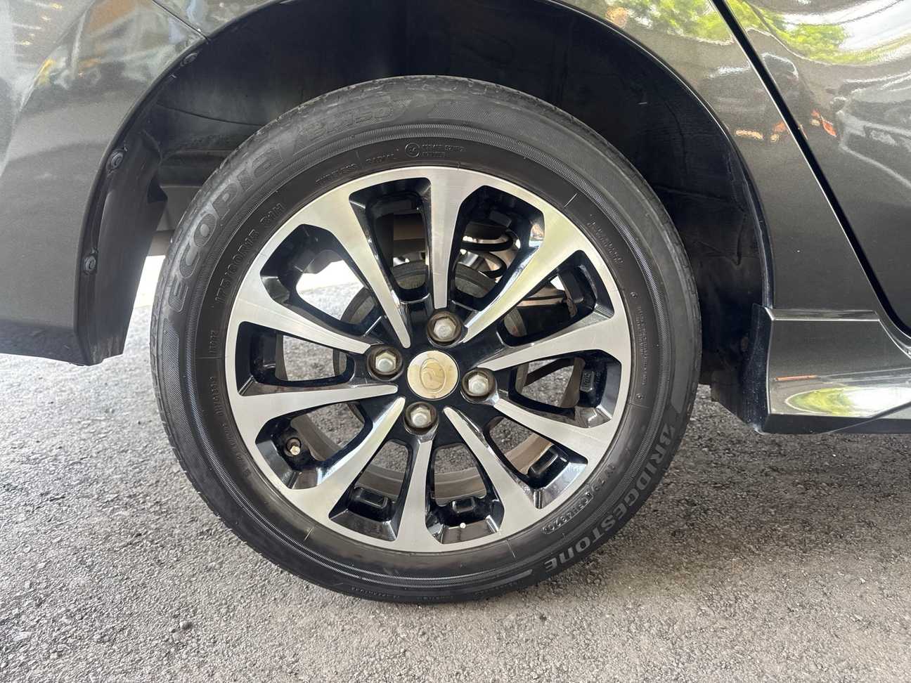 used 2021 Perodua Bezza Advance 1.3