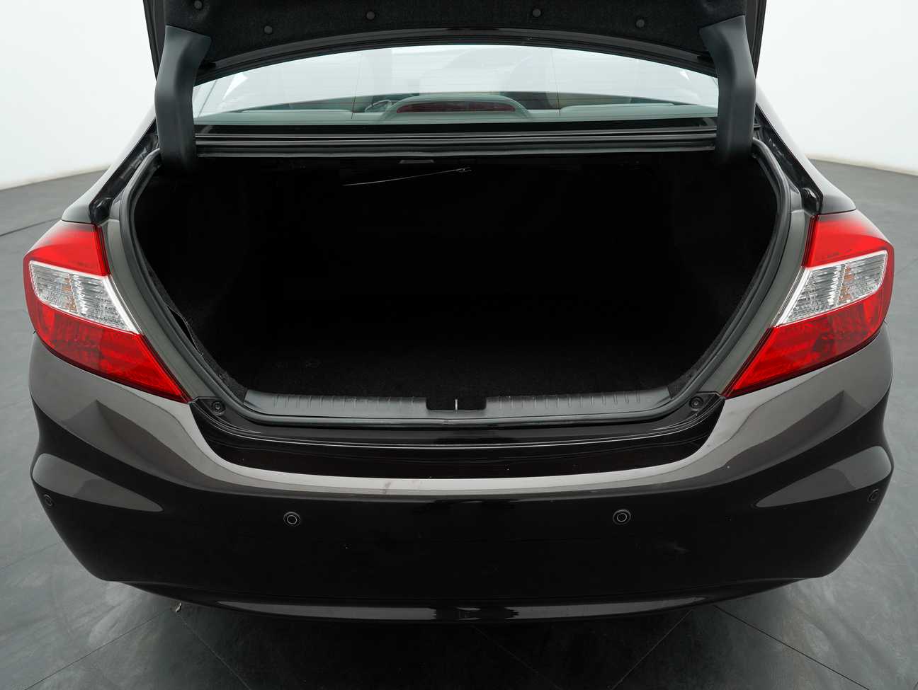 terpakai 2013 Honda Civic S 1.8