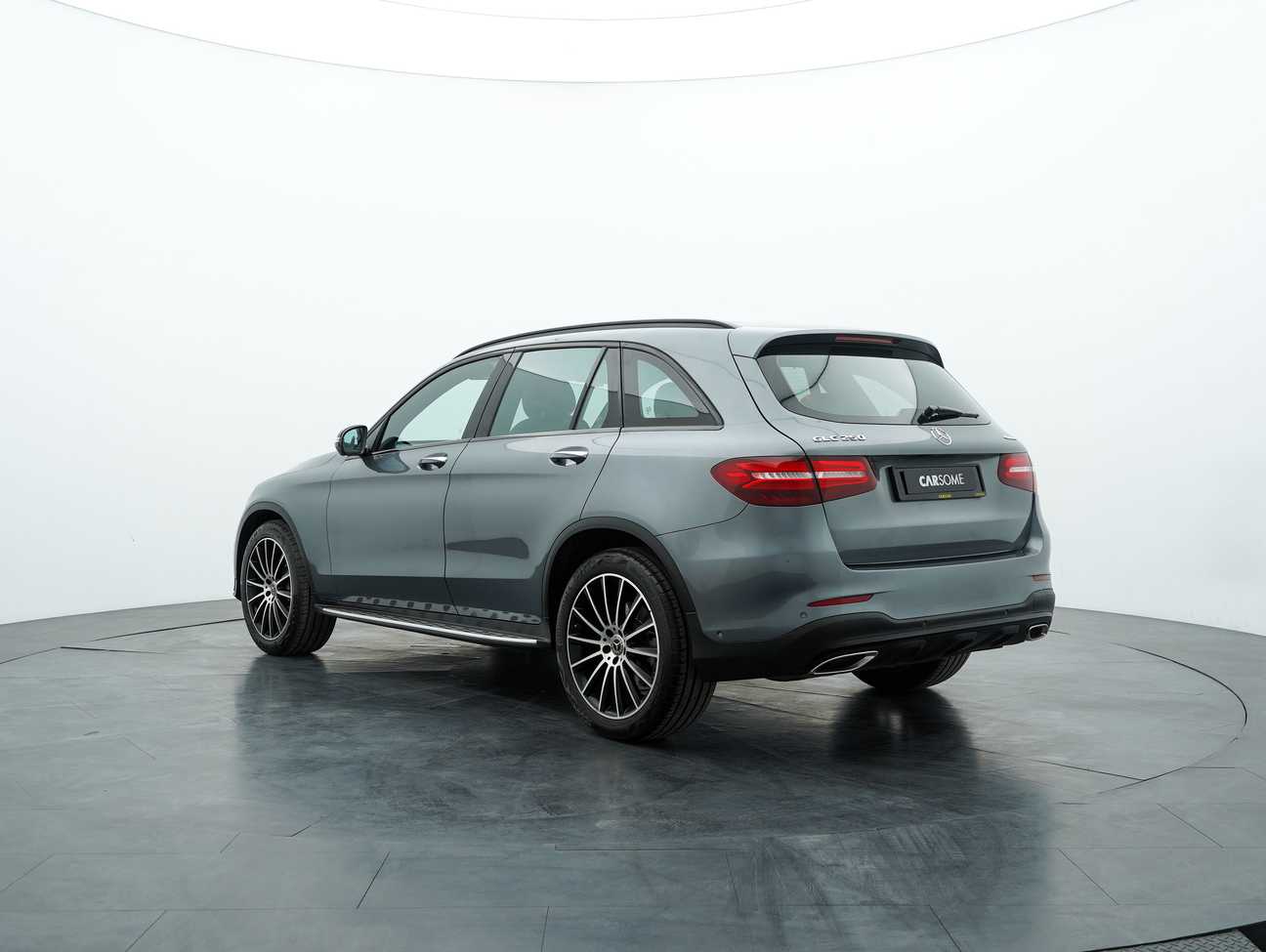terpakai 2019 Mercedes-Benz GLC250 4MATIC AMG Line 2.0