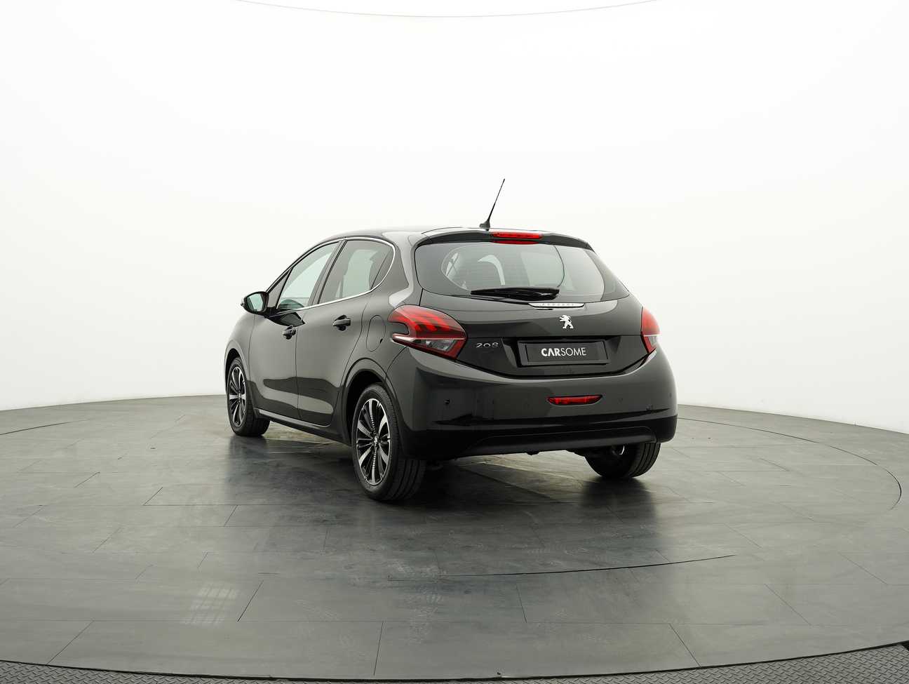 terpakai 2019 Peugeot 208 PureTech 1.2