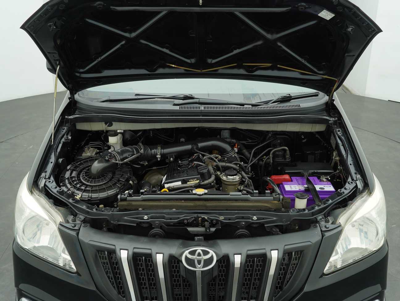 used 2015 Toyota Innova E 2.0