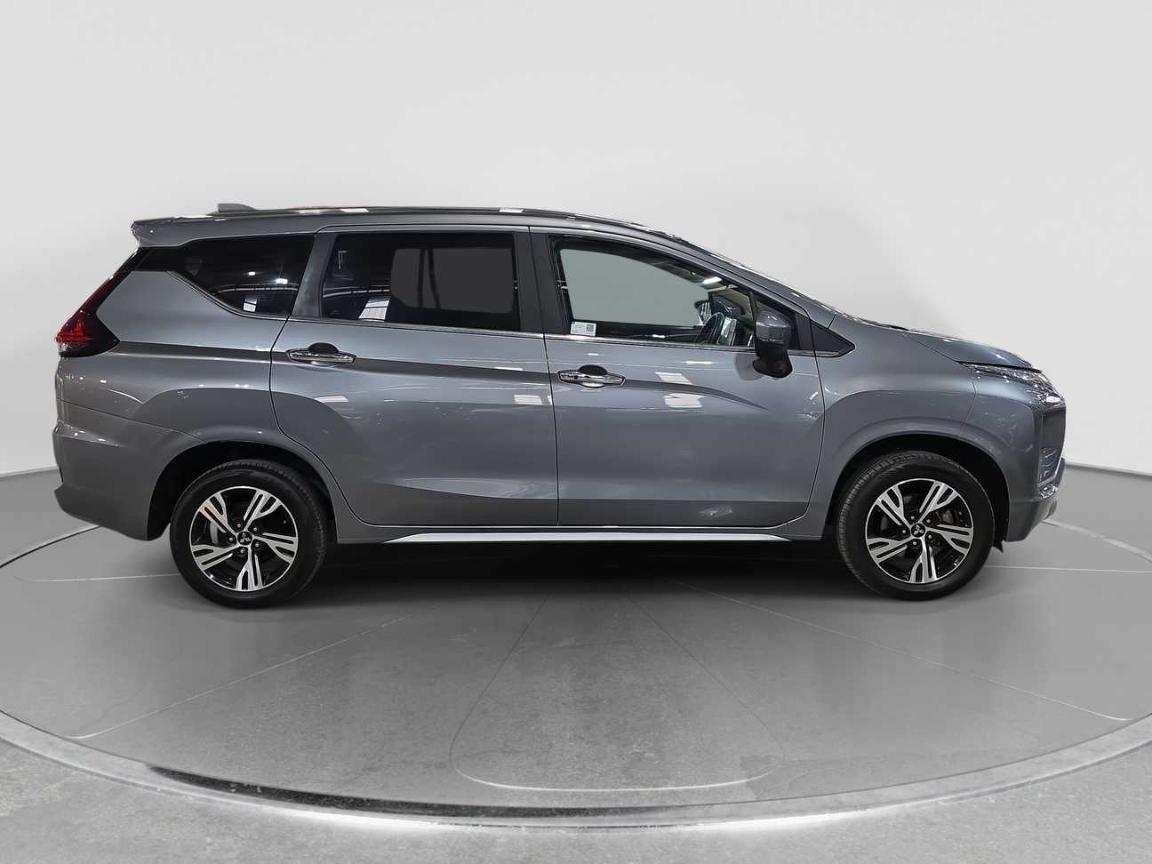 terpakai 2021 Mitsubishi Xpander  1.5