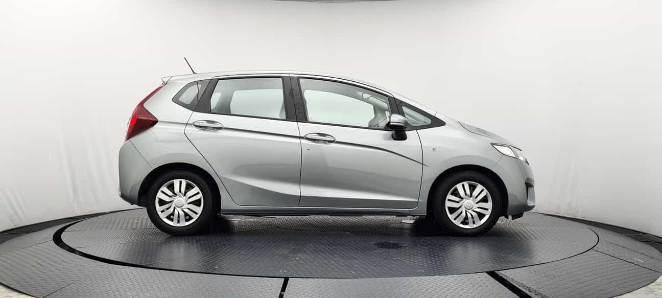 used 2015 Honda JAZZ S 1.5