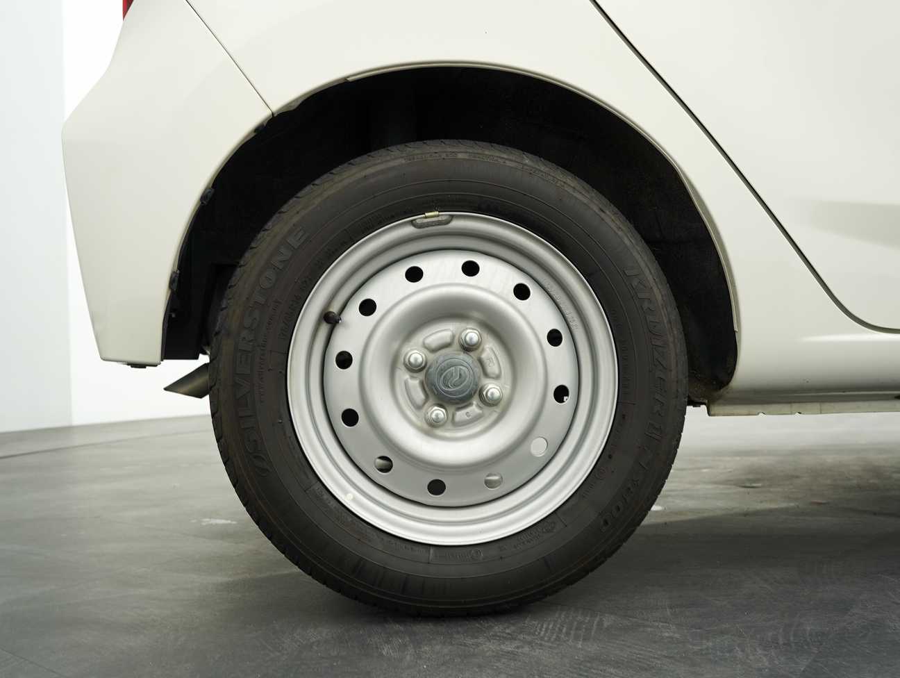 terpakai 2021 Perodua AXIA E 1.0