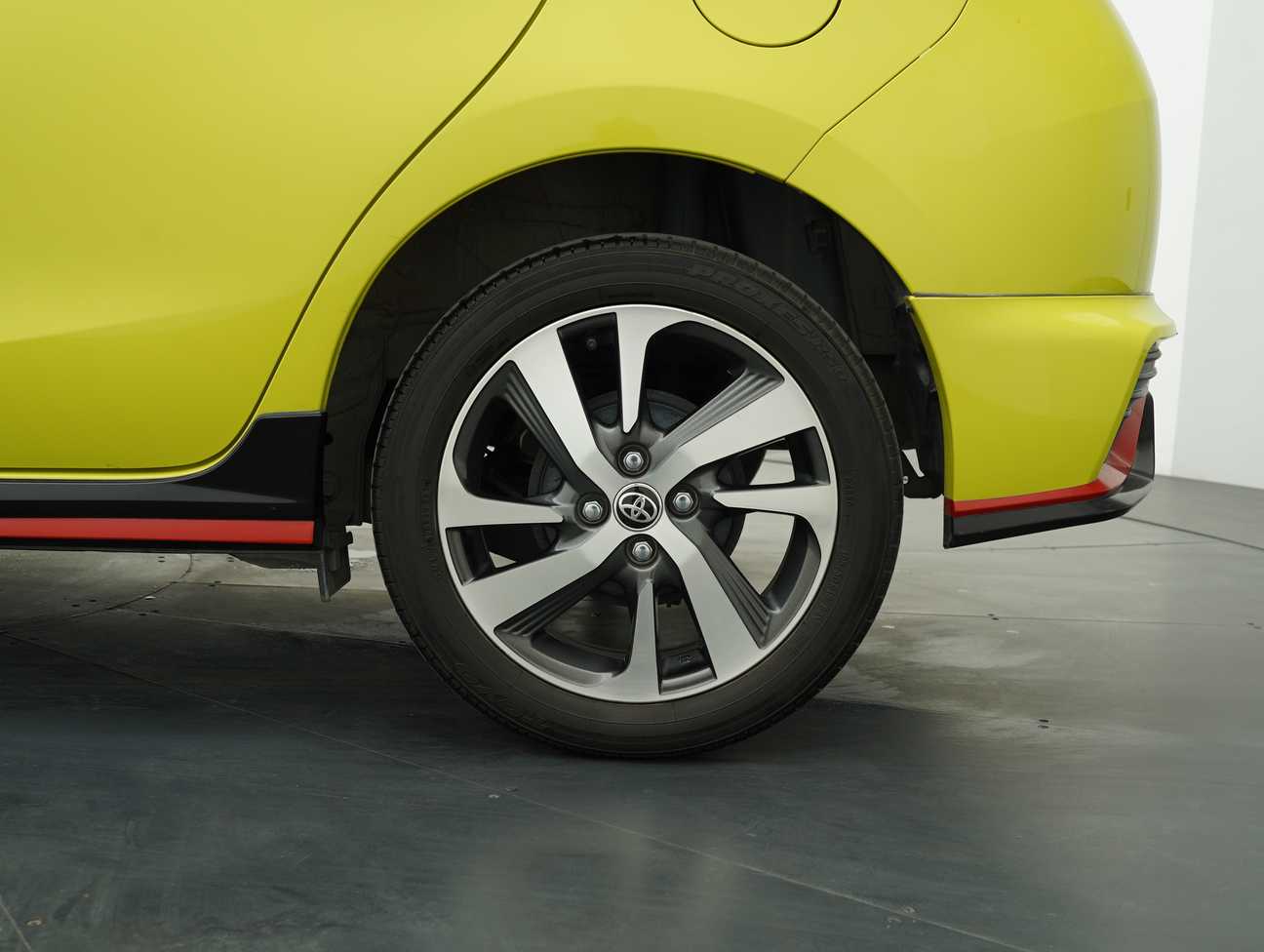 used 2019 Toyota YARIS E 1.5