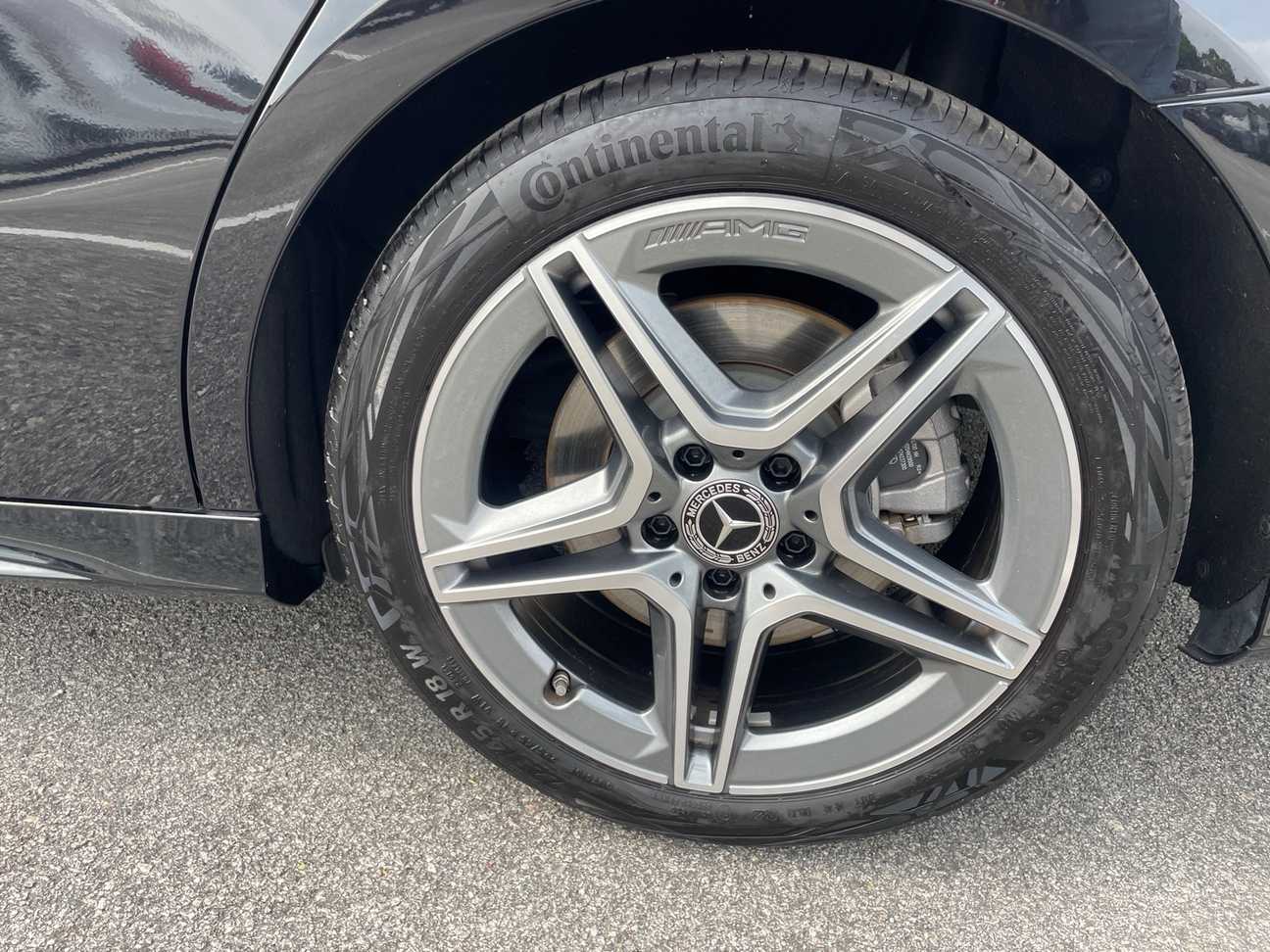 used 2024 Mercedes-Benz A250 4MATIC AMG Line 2.0