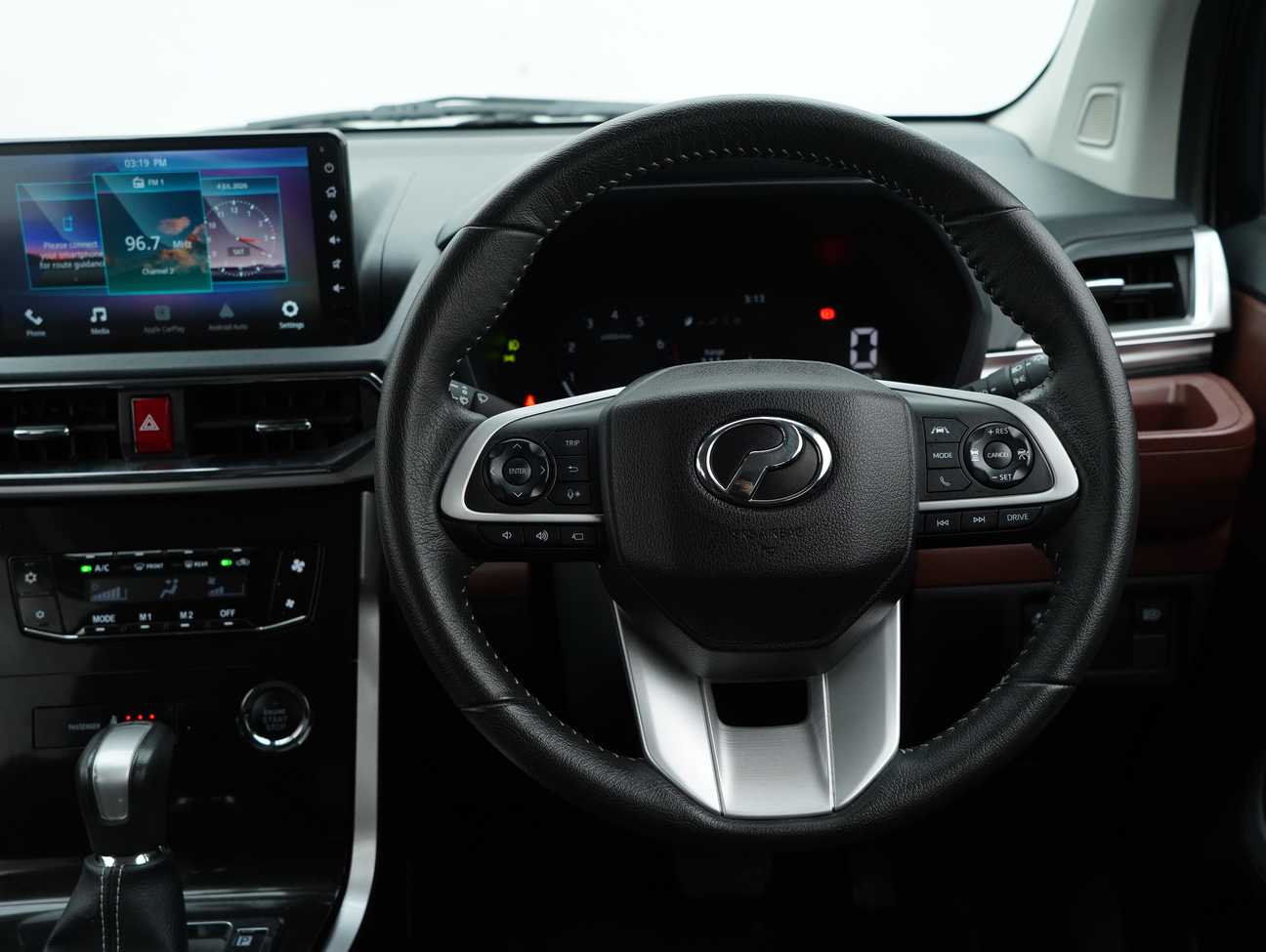 used 2023 Perodua Alza AV 1.5